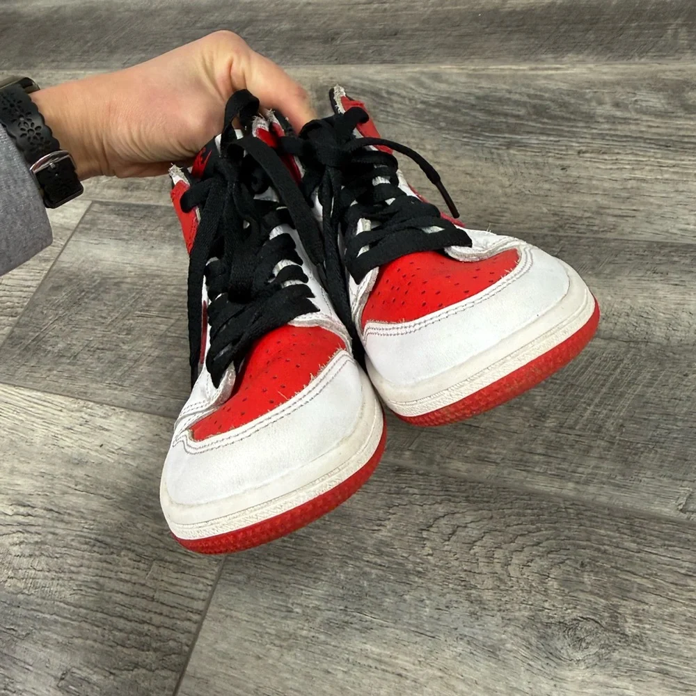 Nike‎ Jordan 1 Retro Heritage Sneakers
